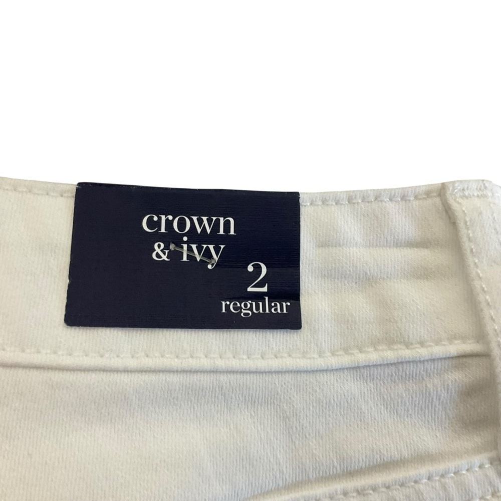 Crown & Ivy White Jean Shorts - Picture 4 of 7